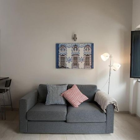Typical House Faro Downtown Private Entrance Villa Luaran gambar