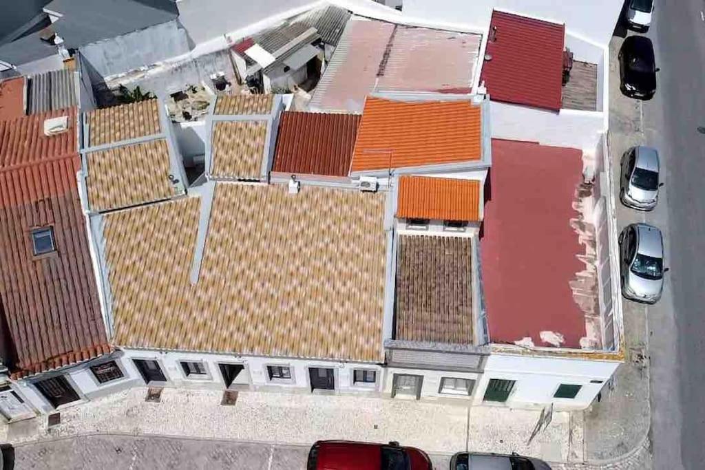 Typical House Faro Downtown Private Entrance Villa Luaran gambar