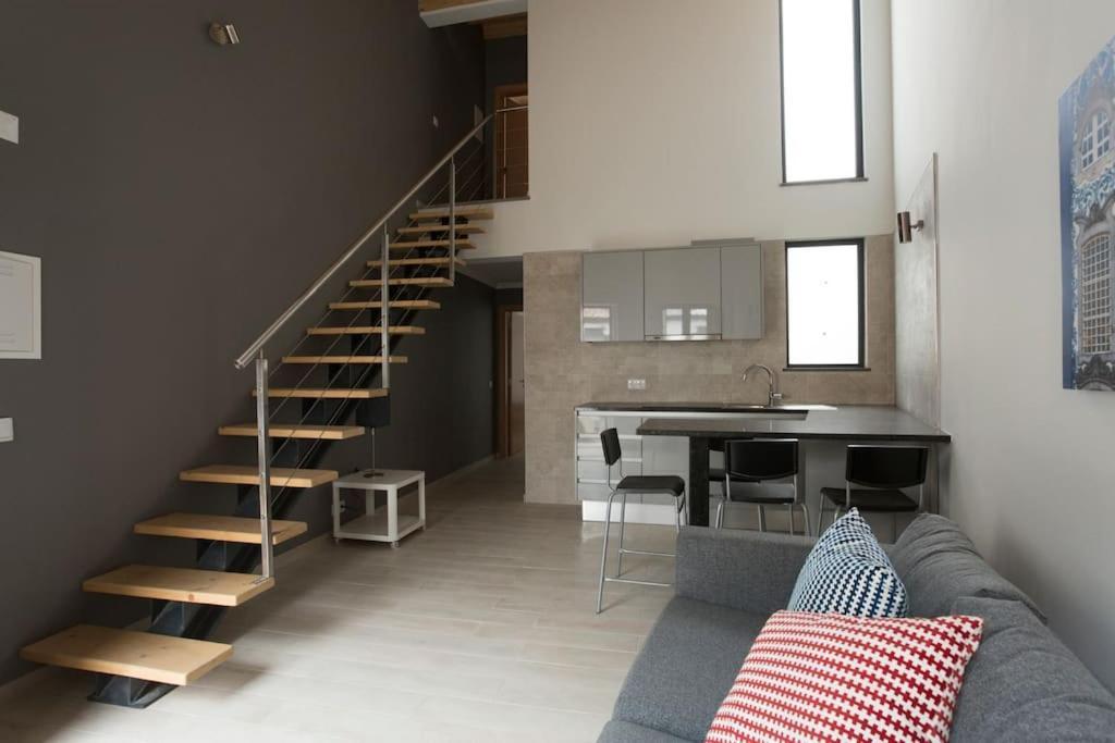 Typical House Faro Downtown Private Entrance Villa Luaran gambar